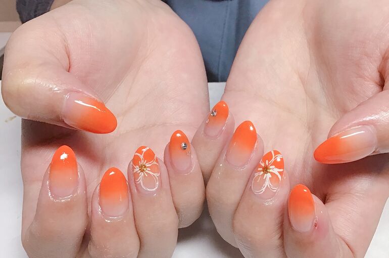 お花ネイル